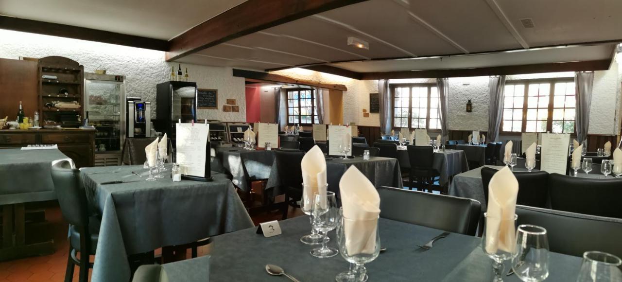 La Vieille Ferme Hotel Les Ancizes-Comps Exterior photo